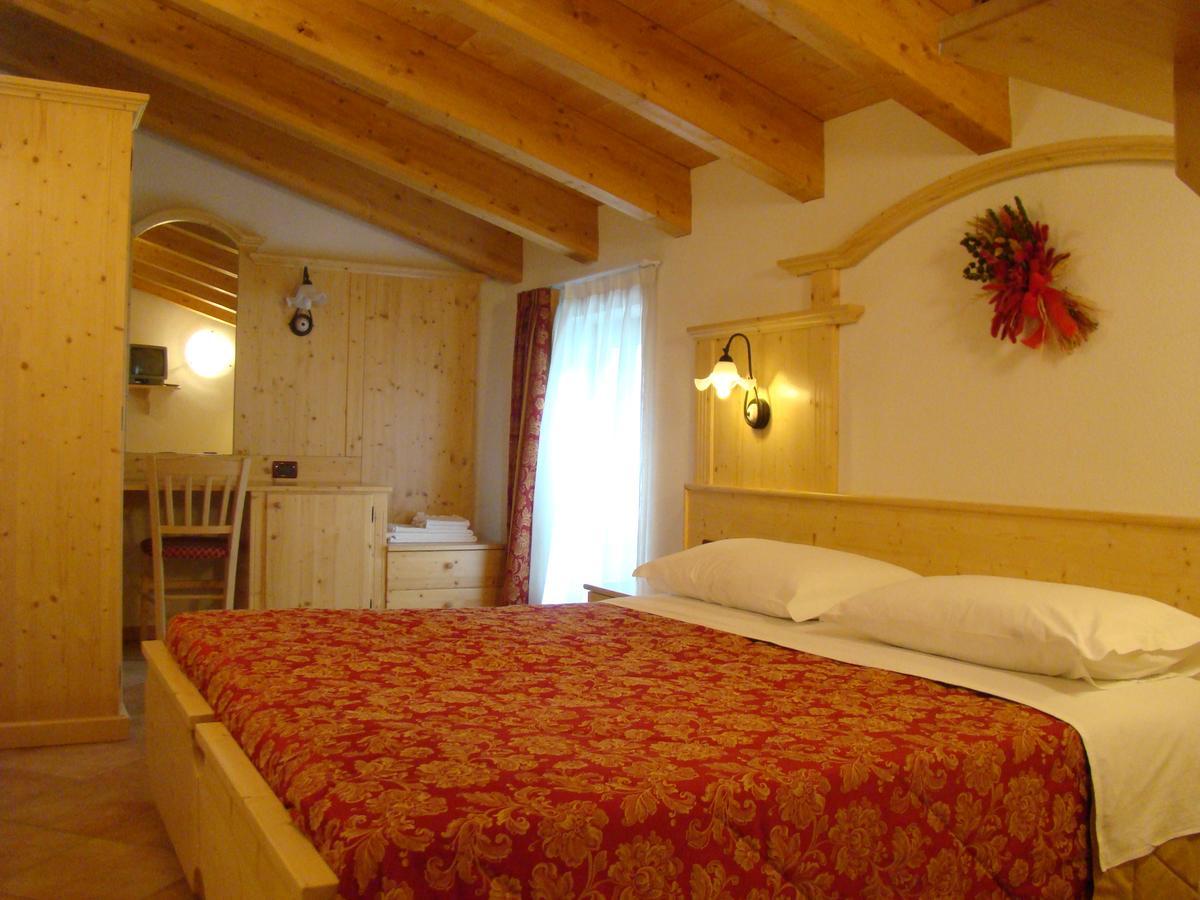 קסטלו טסינו Hotel Pizzo Degli Uccelli מראה חיצוני תמונה