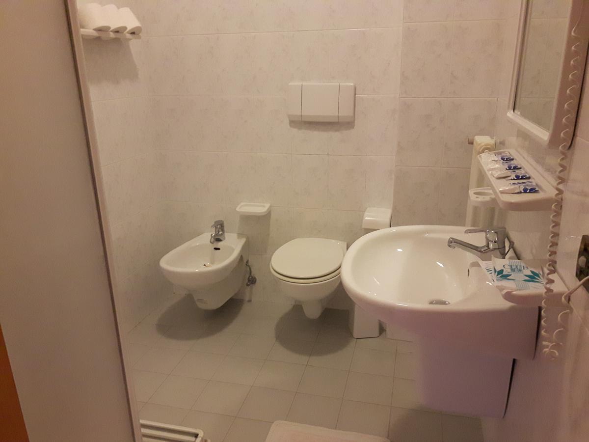 קסטלו טסינו Hotel Pizzo Degli Uccelli מראה חיצוני תמונה